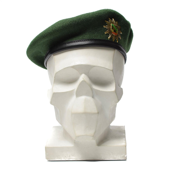 Genuina Policía Alemana de la boina verde Bout Wool con chicada de metal Insignia NUEVA