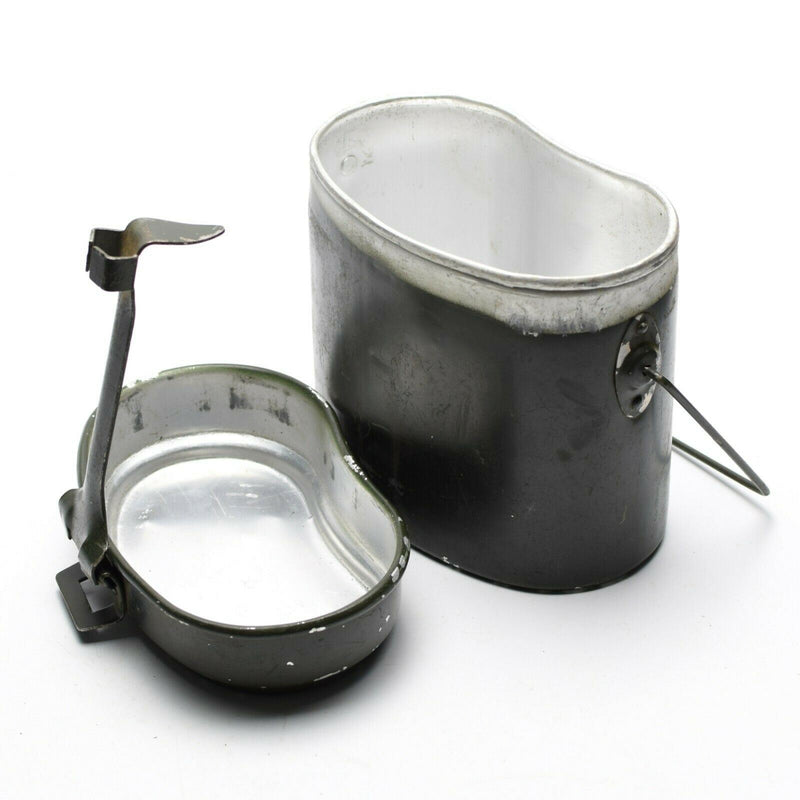 Kit de desorden del ejército rumano genuino. Bote de bolos militar de aluminio