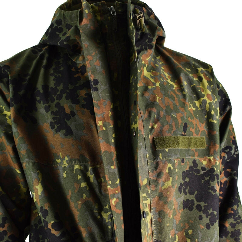 Chaqueta de campo del ejército alemán original Goretex Flecktarn Equipo de lluvia impermeable Parka