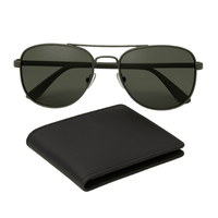 Gafas de sol y carteras