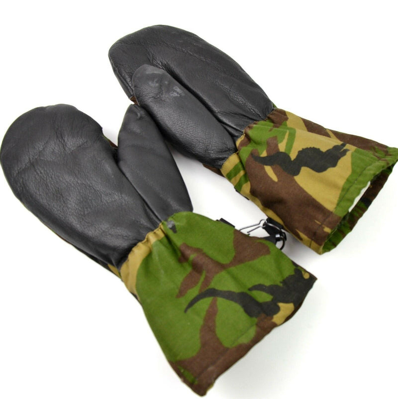 Original del ejército holandés DPM Woodland Camo Mittens. Guantes militares de los Países Bajos