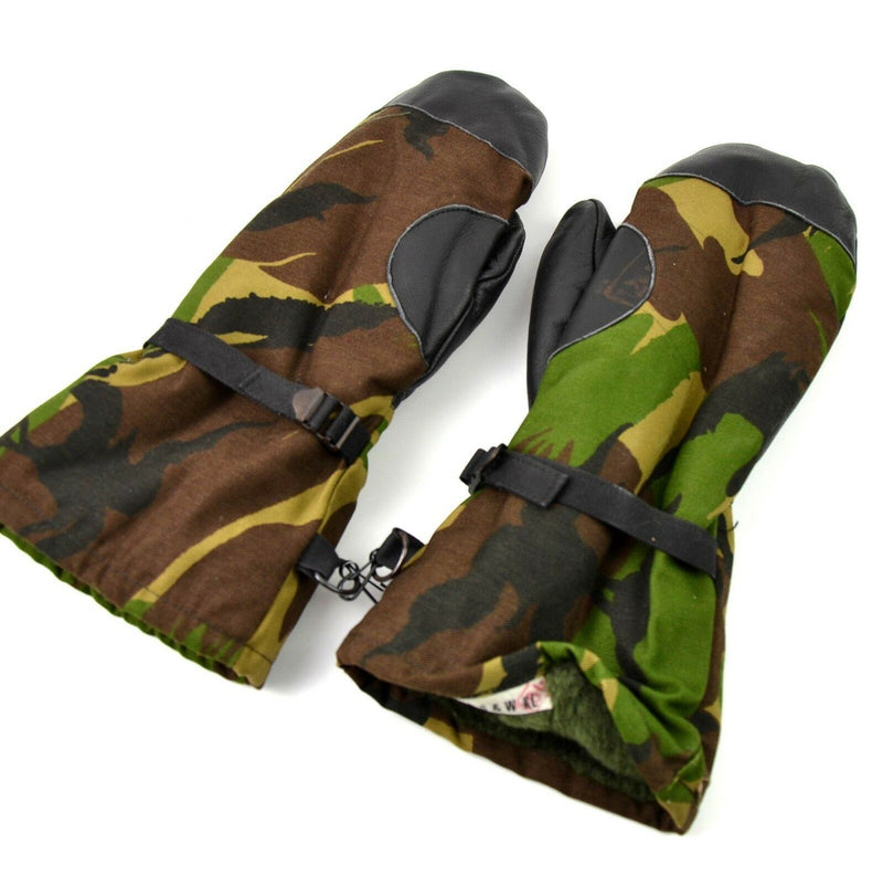 Original del ejército holandés DPM Woodland Camo Mittens. Guantes militares de los Países Bajos