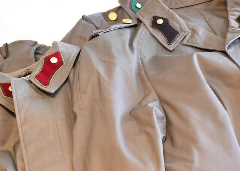 Genuina gabardina del ejército austriaco Problema militar Long Grey Chaqueta
