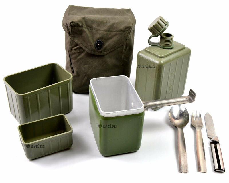 Kit de desorden yugoslavo original. Kit de desorden militar del ejército Cantenserio de cantinero