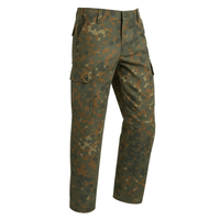 Pantalones excedentes