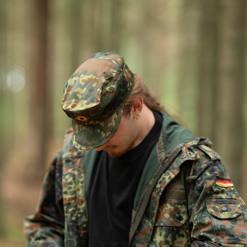 Genuino ejército alemán original Flecktarn Cap Bw Woodland Camo Sombrero militar Nuevo