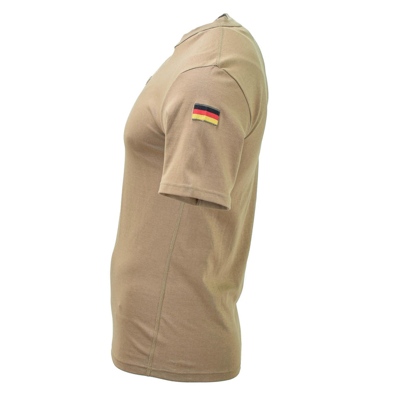 Camisas de manga corta alemana gancho de pecho tropical y banderas de hombro de bucle
