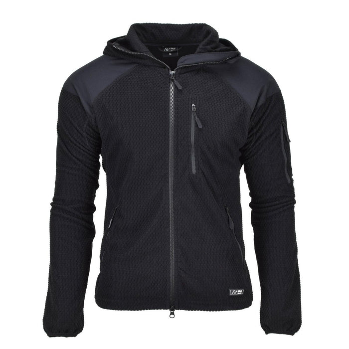 Chaqueta polar térmica de estilo militar negra con capucha, codos reforzados, cremallera frontal y múltiples bolsillos para protección contra el frío.