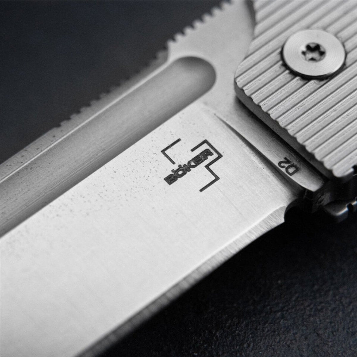 Boker Plus BabyX Navaja de bolsillo plegable Hoja D2 Mango de acero inoxidable Gris