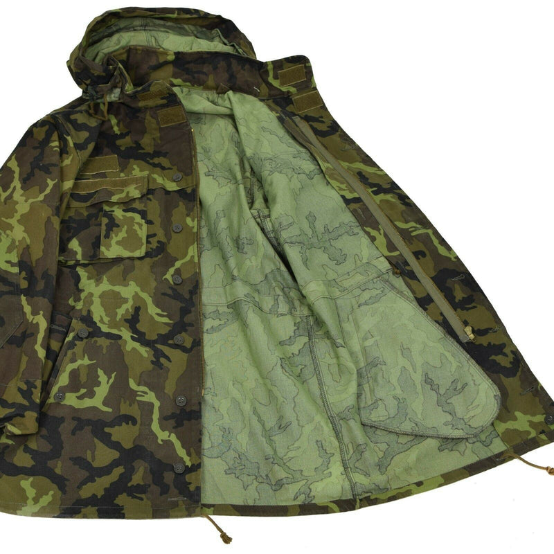 Combate militar del ejército checo original CZ 95 Jacket de campo de camuflaje Parka encapuchado