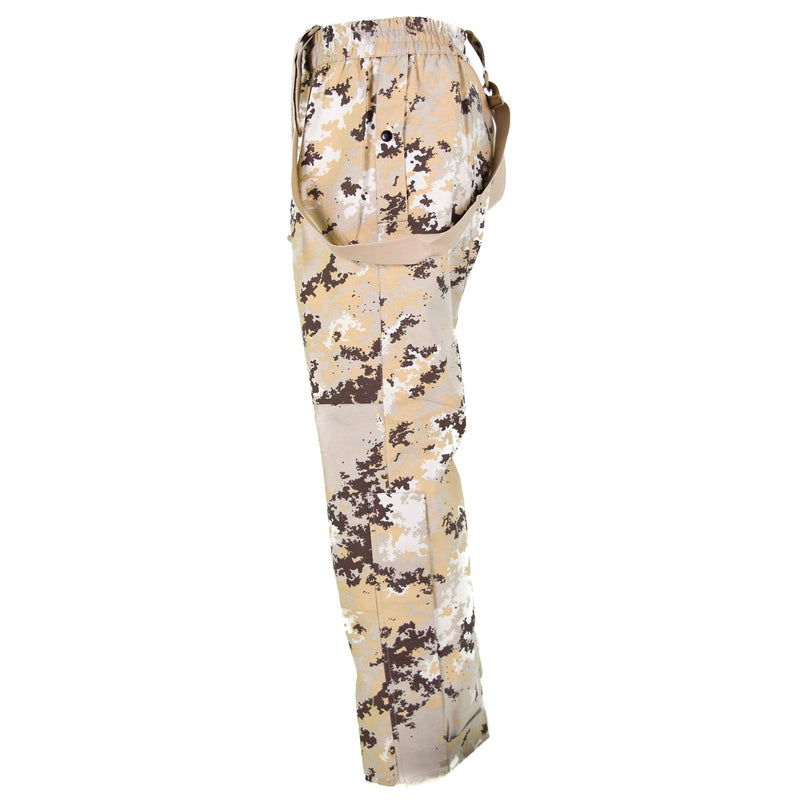 Pantalones originales de las fuerzas aéreas italianas Babero y Brace Vegetata Desert Camo NUEVO