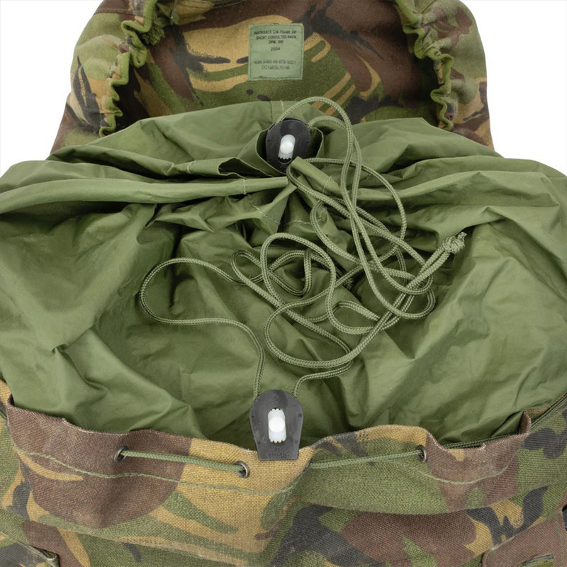 Mochila táctica británica original bosque camuflaje 90 litros laterales