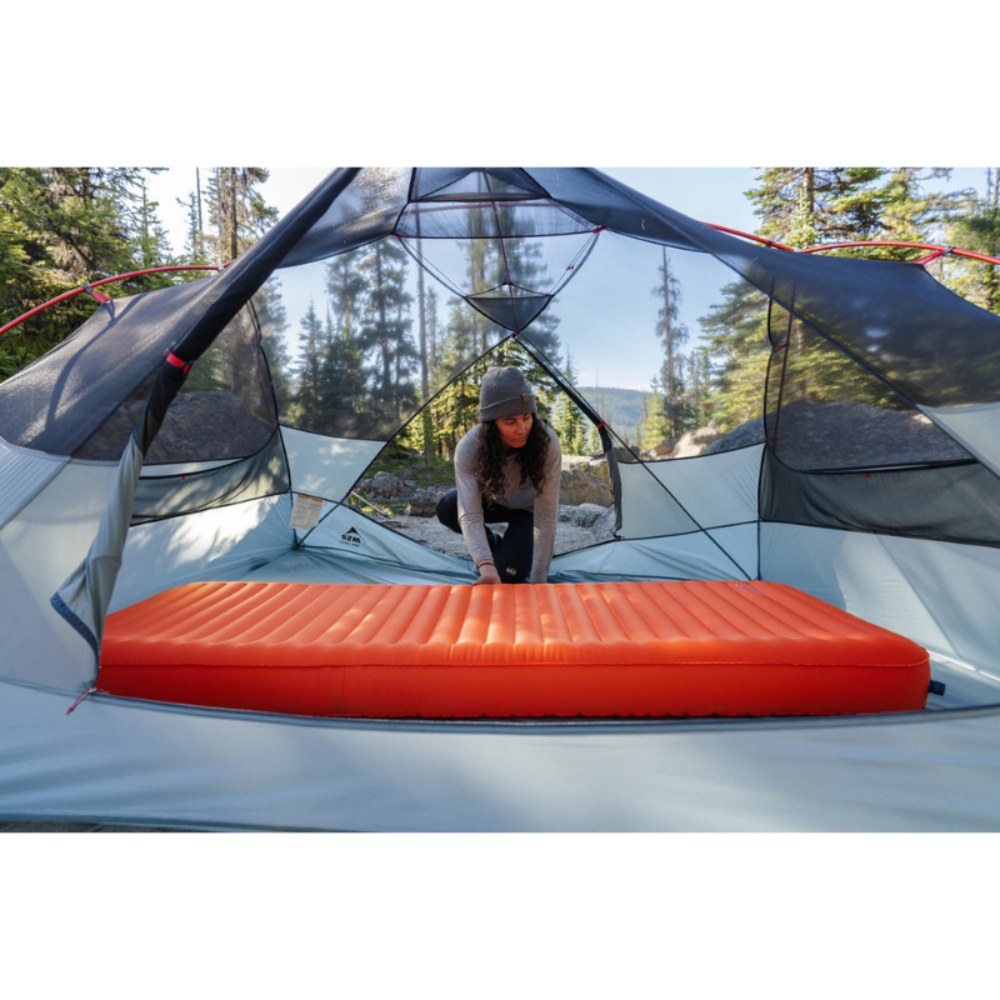 Colchoneta aislante Therm-a-Rest NeoLoft Regular ancha 185 x 66 cm Ember