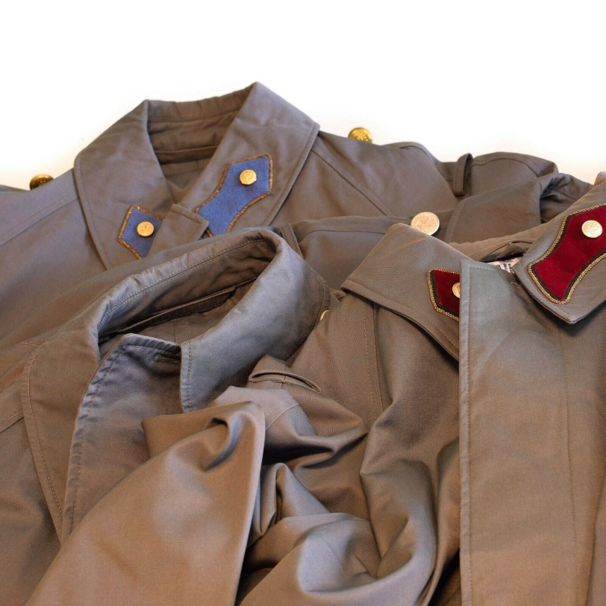 Genuina gabardina del ejército austriaco Problema militar Long Grey Chaqueta