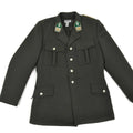 Genuina chaqueta formal del uniforme del ejército austriaco Problema militar gris