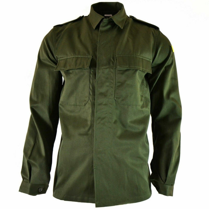 Chaqueta de campo militar BDU verde oliva genuina del ejército belga vintage con bolsillos abotonados y charreteras en los hombros