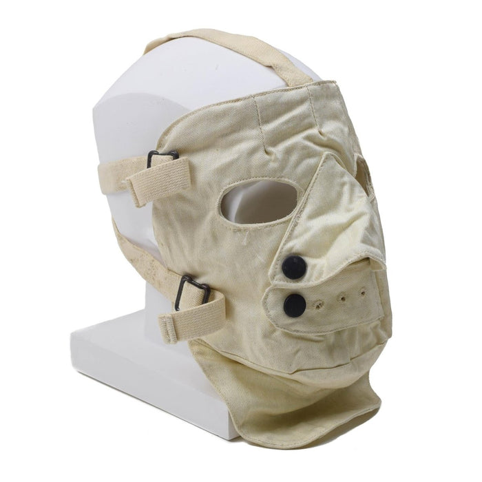 Máscara facial ajustable de para-aramida genuina para clima frío en color blanco espeluznante, transpirable y diseñada para cosplay.