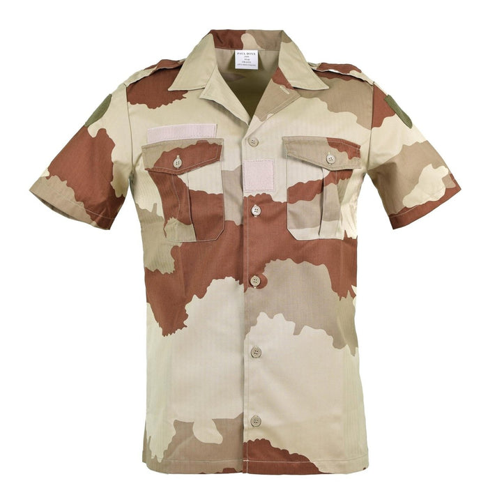 Camisa excedente militar de manga corta de camuflaje del desierto F2 del ejército francés genuino con bolsillos en el pecho y charreteras.