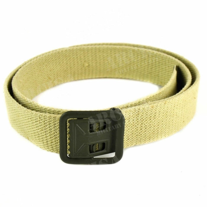 Cinturón de lona militar francés auténtico en color caqui arena con hebilla de metal verde oliva duradera, ajustable para mayor comodidad y uso táctico.