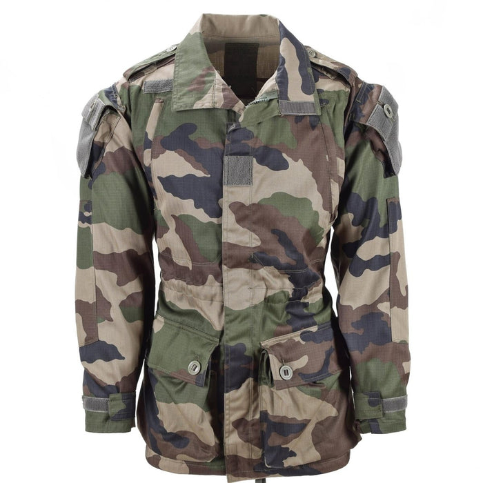 Auténtica chaqueta de combate parka T4 del ejército francés con camuflaje CCE, múltiples bolsillos, mezcla de algodón duradera para clima tropical.