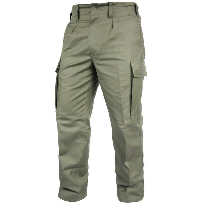 Pantalones cargo de piel de topo color verde oliva del ejército alemán con bragueta de botones y múltiples bolsillos para uso en exteriores