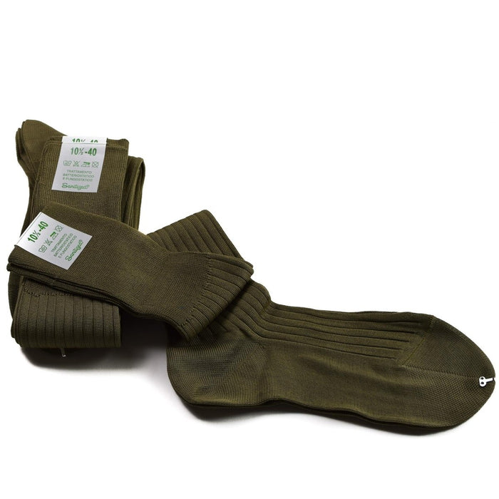 Calcetines largos de auténtica mezcla de algodón del ejército italiano en color caqui, hasta la rodilla, de estilo militar ligeros, acanalados y duraderos.