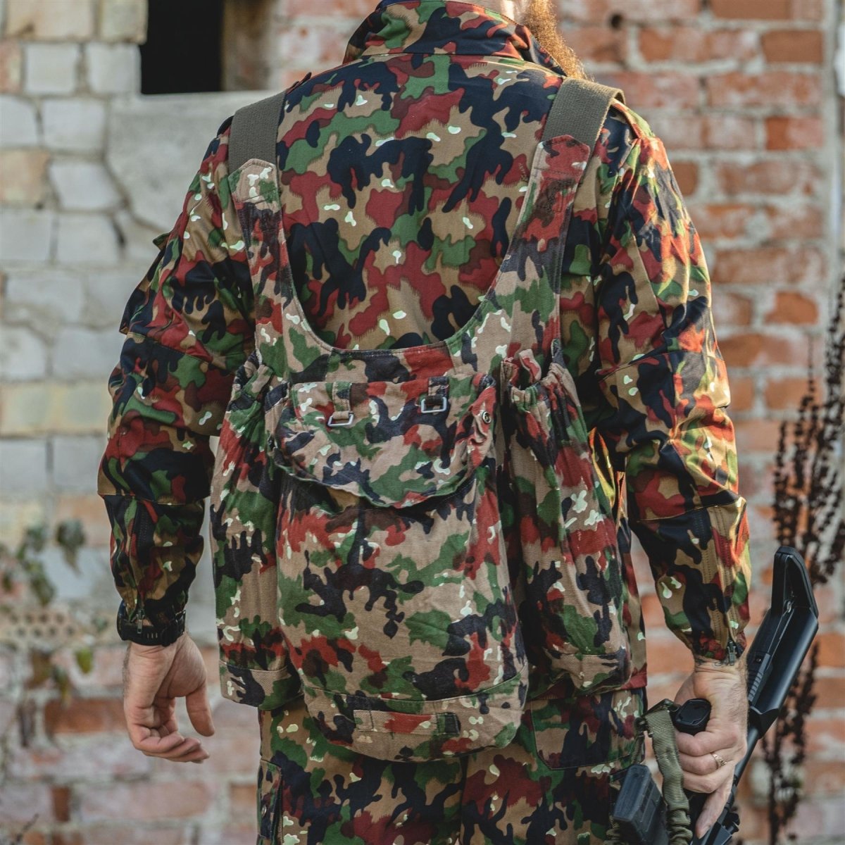 Mochila del ejército suizo genuino Suiza Switzerland Alpen Camo Sniper Rucksack W Diestres