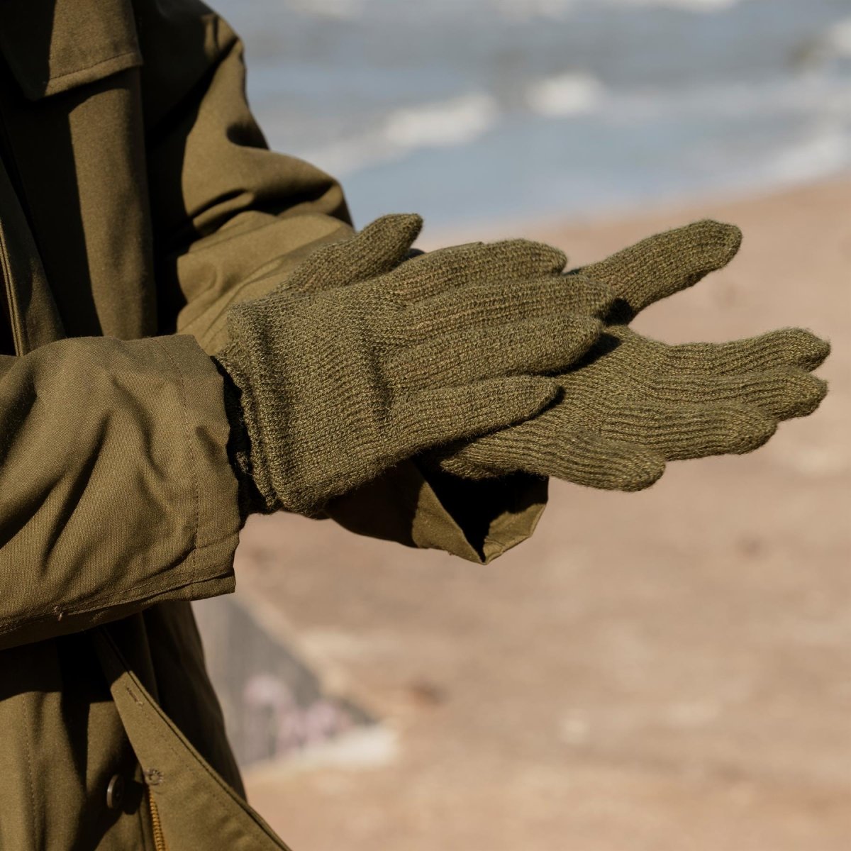 Genuino del ejército de los EE. UU. Insertar forro de guantes de la lana de lana Surfulidad militar