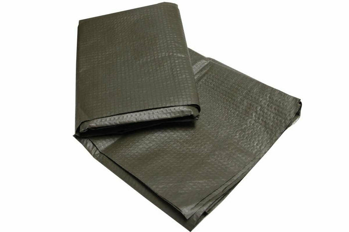 Lona impermeable plegada de color verde oliva del ejército alemán para acampar y proteger al aire libre