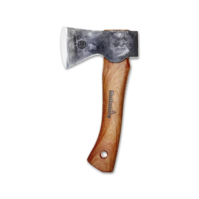 Mini Hacha HULTAFORS Ågelsjön con hoja de acero al carbono y mango ergonómico de nogal para camping y senderismo.