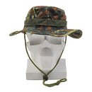 Gorro militar MFH con ala acolchada y trabillas circunferenciales, camuflaje Flecktarn