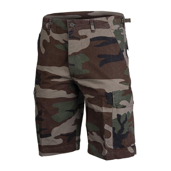 Mil-Tec U.S. Army style prewashed woodland camo lightweight ripstop shorts with cargo pockets for outdoor use