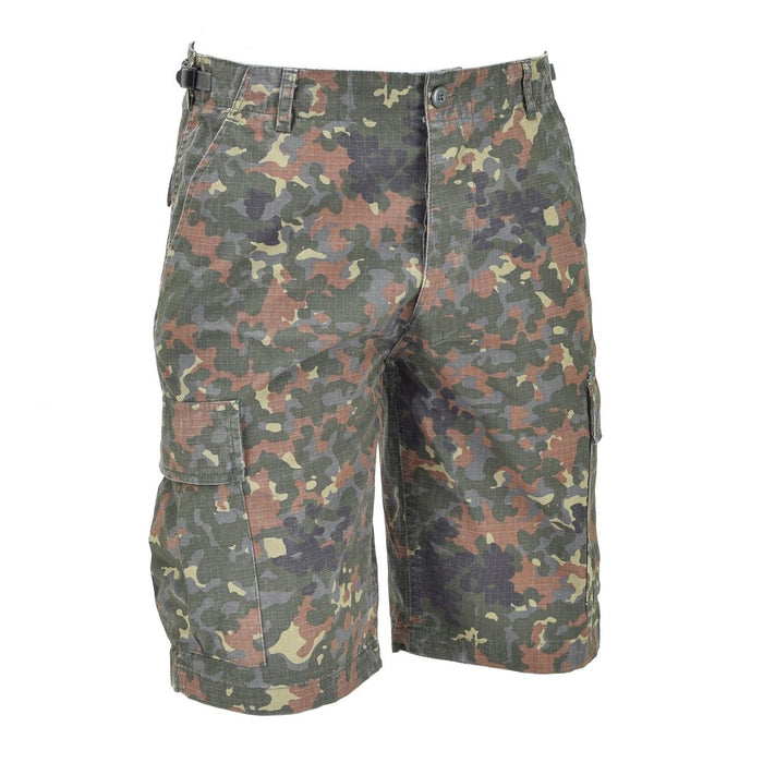 Pantalones cortos cargo de camuflaje flecktarn prelavados estilo militar de Mil-Tec U.S. con bolsillos funcionales y tela duradera