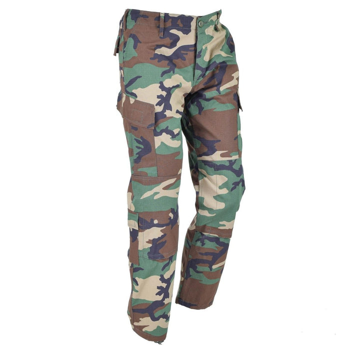 Pantalones cargo BDU ripstop de camuflaje forestal estilo militar de Mil-Tec EE. UU. con rodillas reforzadas y múltiples bolsillos
