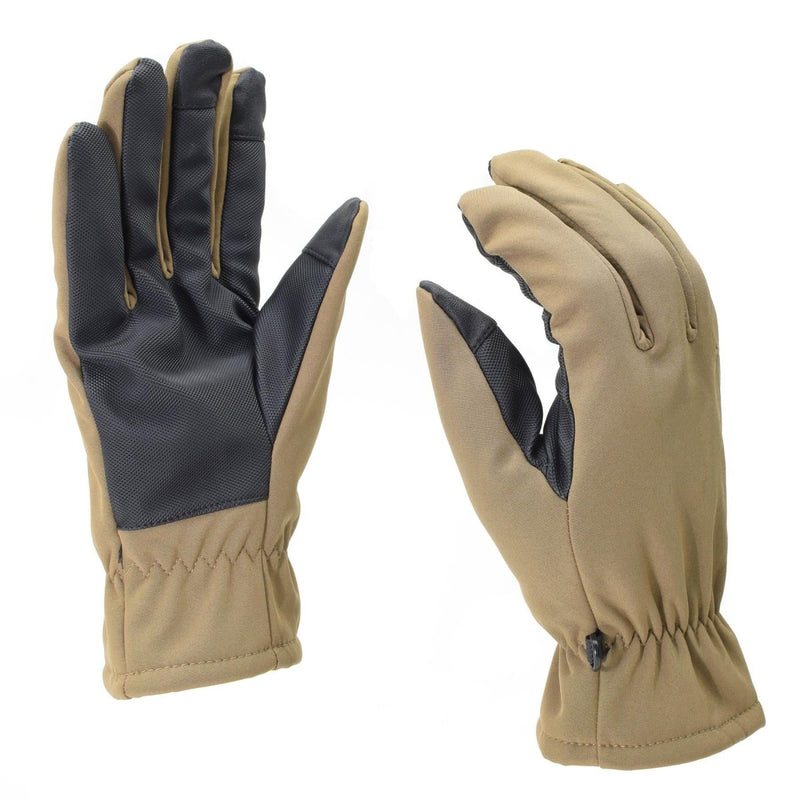 Pair of coyote brown Mil-Tec softshell gloves with black anti-slip palm and Thinsulate thermal lining for winter use.
