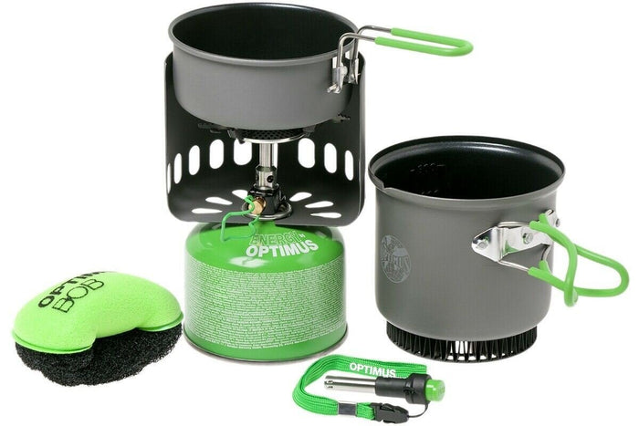Juego compacto de estufa de camping Optimus Electra FE con olla, intercambiador de calor y asas plegables para cocinar eficientemente al aire libre.