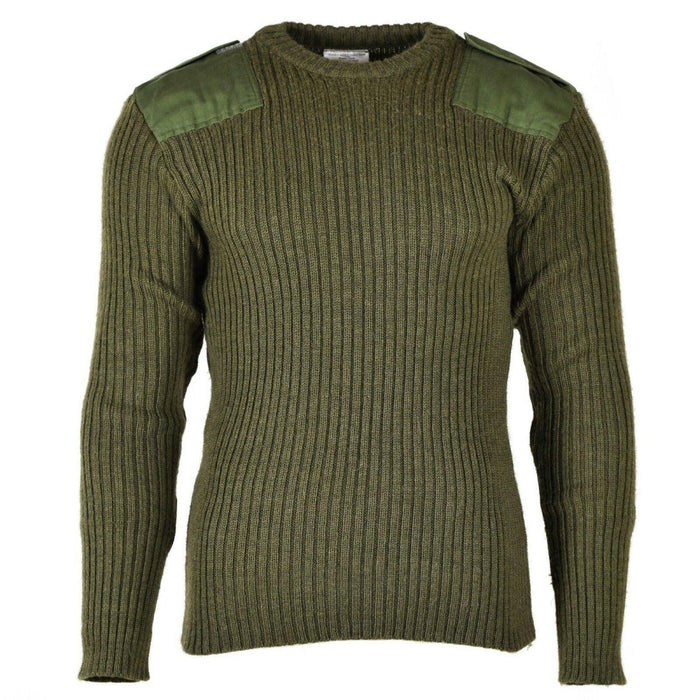 Jersey comando original de lana verde oliva del ejército belga con hombros reforzados, punto acanalado y diseño duradero.