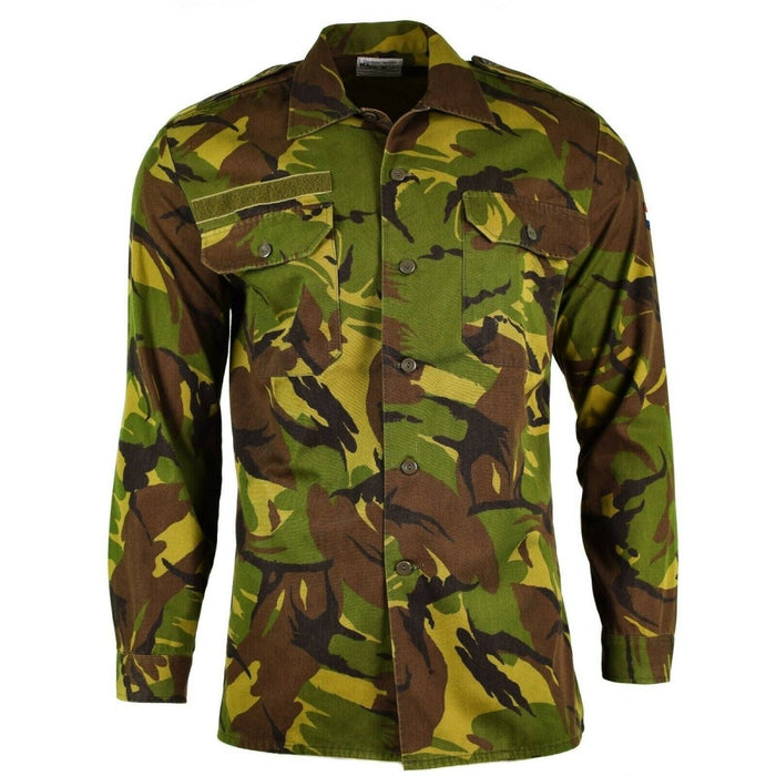 Camisa de combate de camuflaje original del ejército holandés M65 woodland DPM con mangas largas y cierre frontal con botones