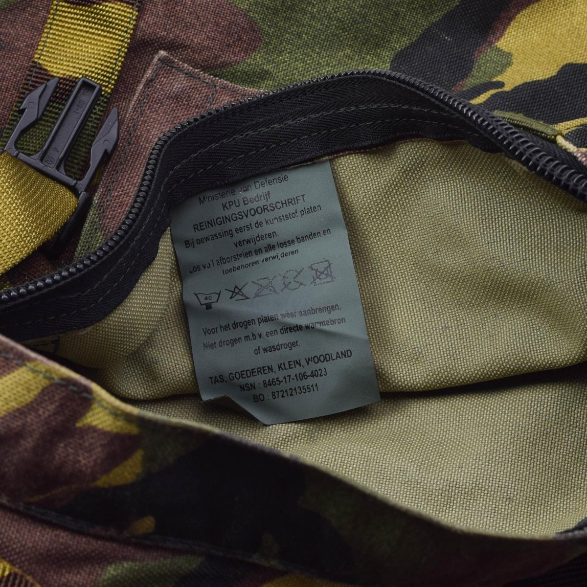 Mochila militar holandesa original de 20 litros Equipo compacto para actividades al aire libre Woodland Camo
