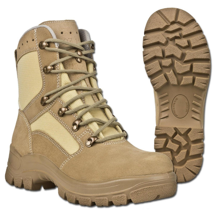 Botas tácticas militares alemanas originales de color caqui con suelas de goma impermeables y diseño de cierre de cordones duradero.