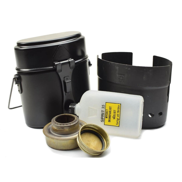 Juego de cocina Trangia original del ejército sueco con quemador de alcohol, botella de combustible, parabrisas y componentes del kit de comedor.