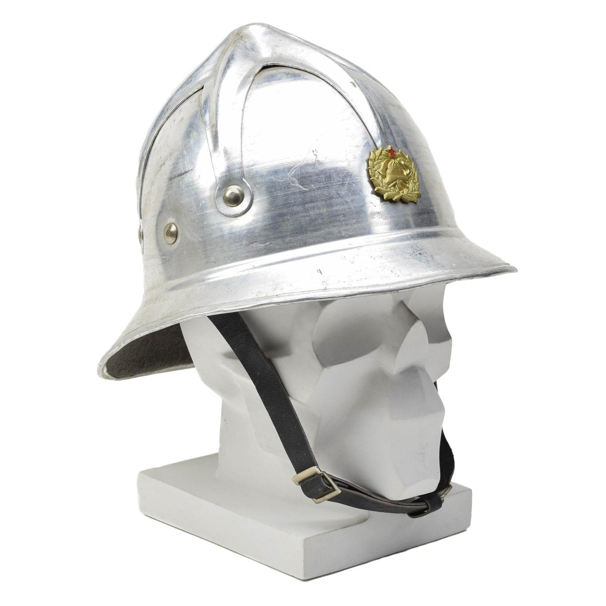 Yugoslavia Original Militar Militar de aluminio Gray Fireman Casco Red Inicio Red Insignia Ejército