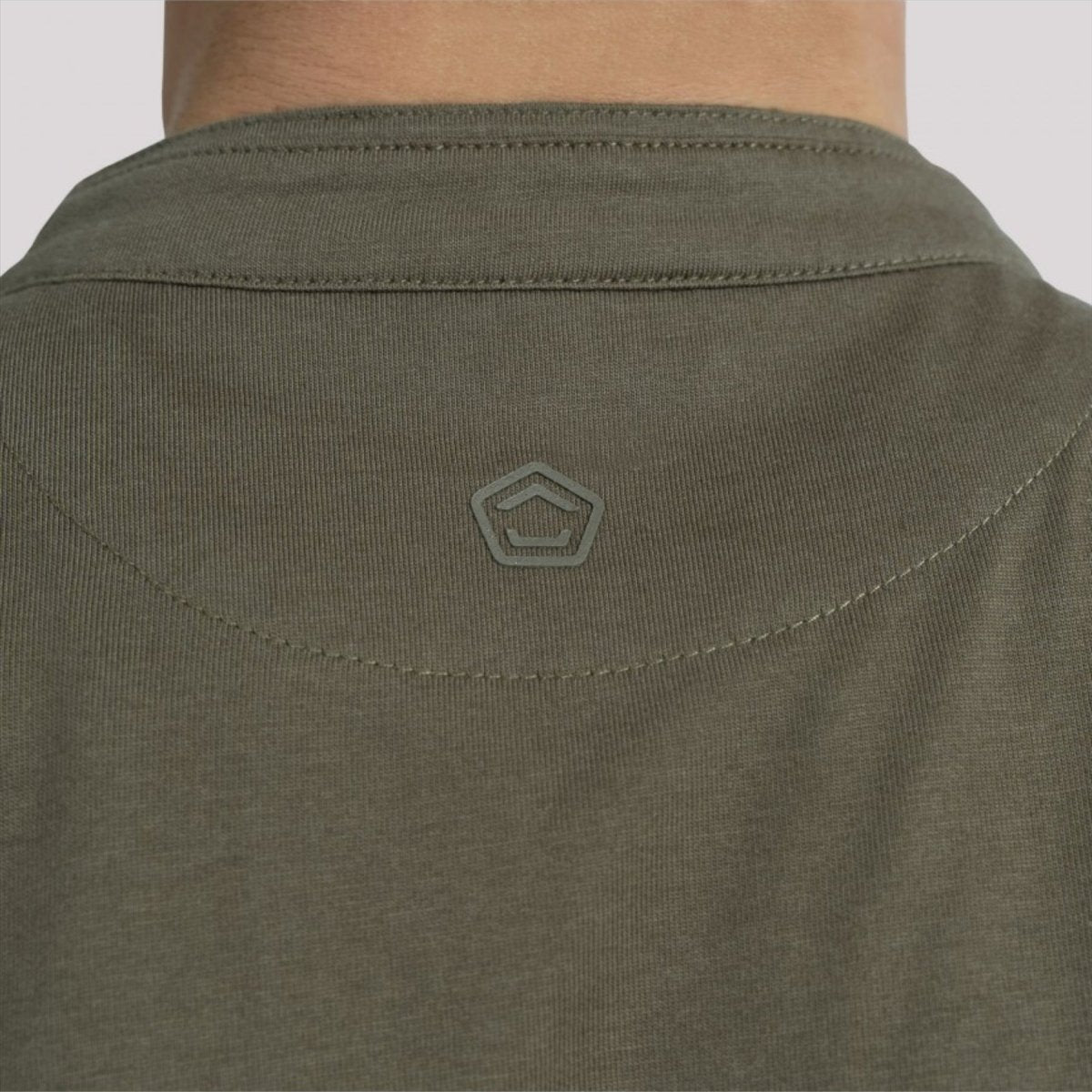 Pentágono Romeo 2.0 Camiseta Henley Fit Regular Mandarin Collar Material