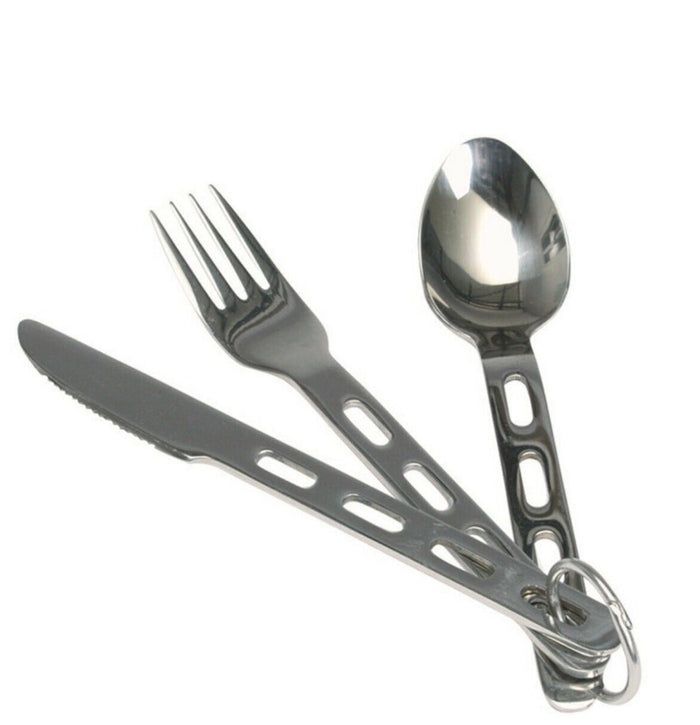 Juego de cubiertos compactos de acero inoxidable para senderismo con cuchillo, tenedor y cuchara unidos por un anillo de metal para facilitar su transporte.