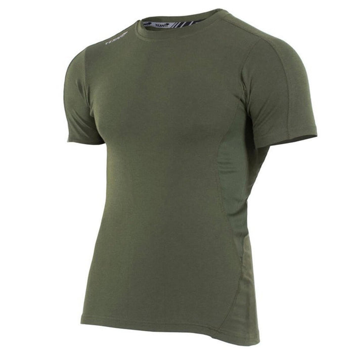 Camiseta interior táctica TEXAR de manga corta en color verde oliva diseñada para uso militar y outdoor con tejido transpirable.